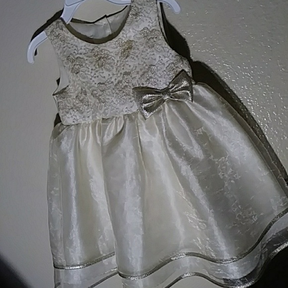 Beautiful holiday girl dress - Picture 4 of 5